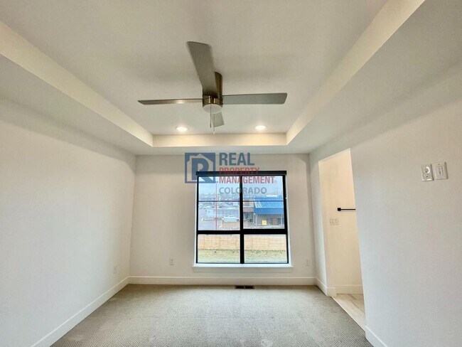 Building Photo - 2074 S Holly St