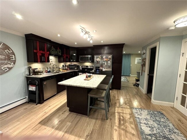 Building Photo - 105 Woodside Dr