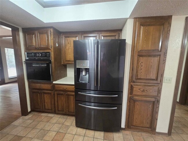 Building Photo - 1212 Kingston Ct
