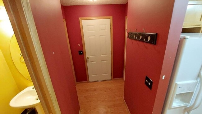 Building Photo - 1651 Chadum Ln