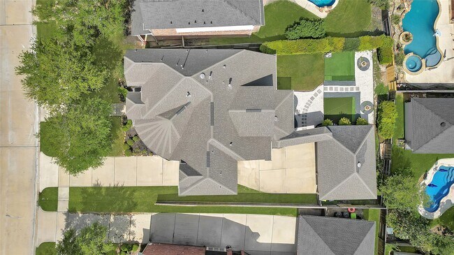 Building Photo - 28214 Churchill Ct
