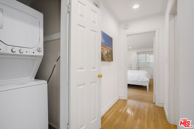 Building Photo - 2101 Ocean Ave