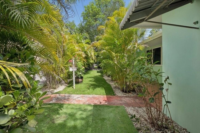 Building Photo - 3490 William Ave