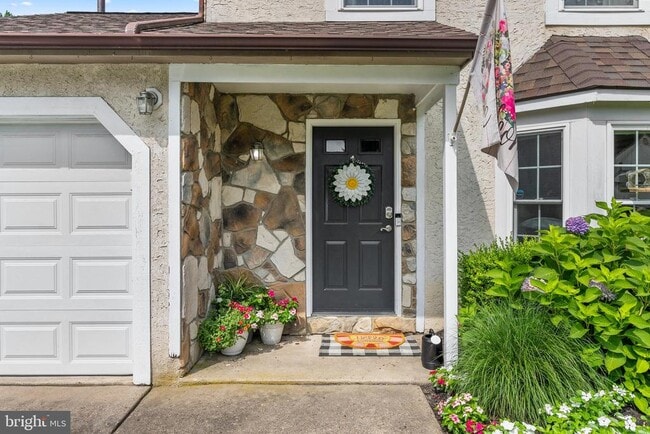 Building Photo - 45 Fulmar Dr