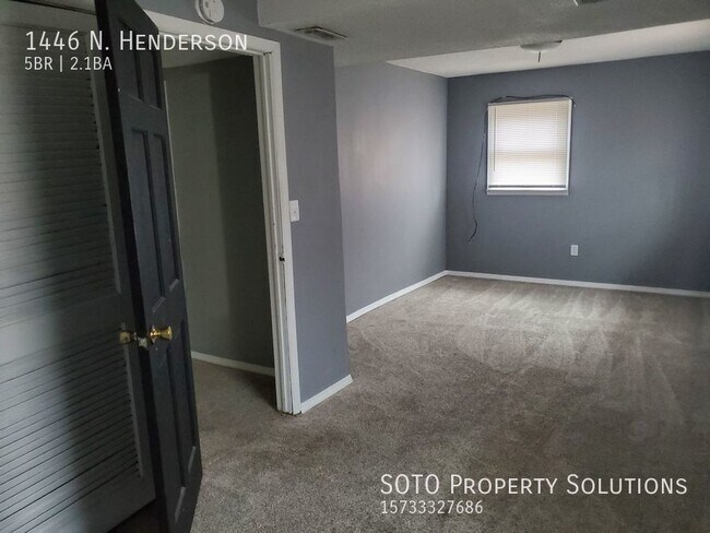 Building Photo - 5 BD / 2.5 BA House