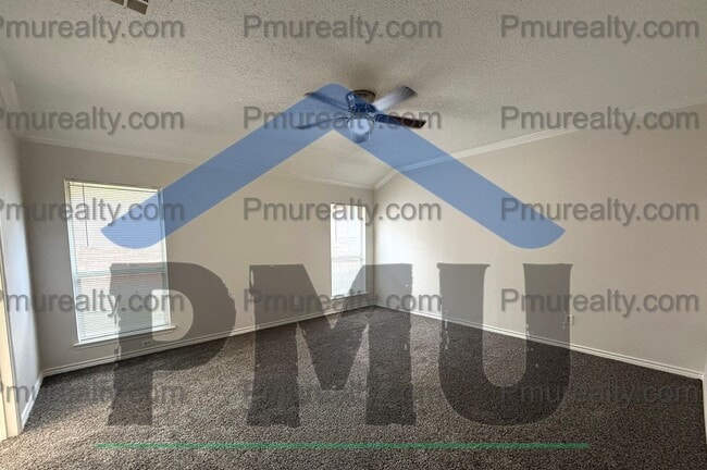 Building Photo - AVAILABLE NOW!!! Beautiful 3-Bedroom, 2-Ba...