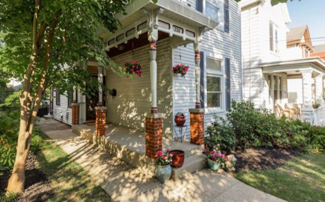 Building Photo - 236 Ward Ave