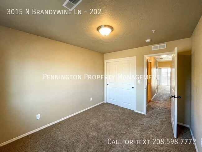 Building Photo - 3015 N Brandywine Ln