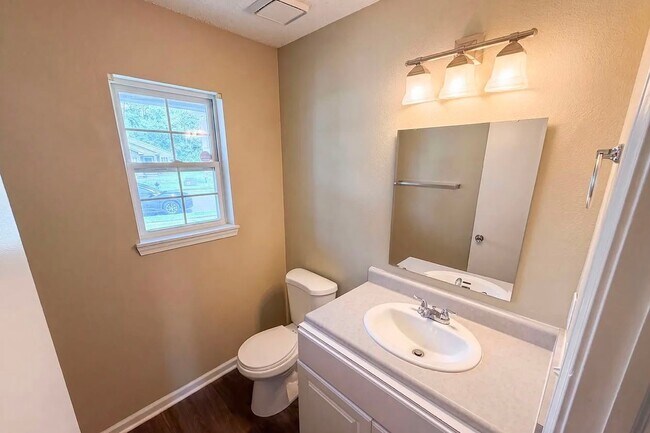 Building Photo - 11307 Narrowleaf Dr