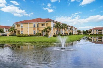 Building Photo - 1025 Villagio Cir