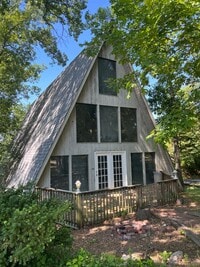 Building Photo - 1 bedroom, 2 lofted conforming rooms/ 1.5 bathroom A frame in southwest Columbia