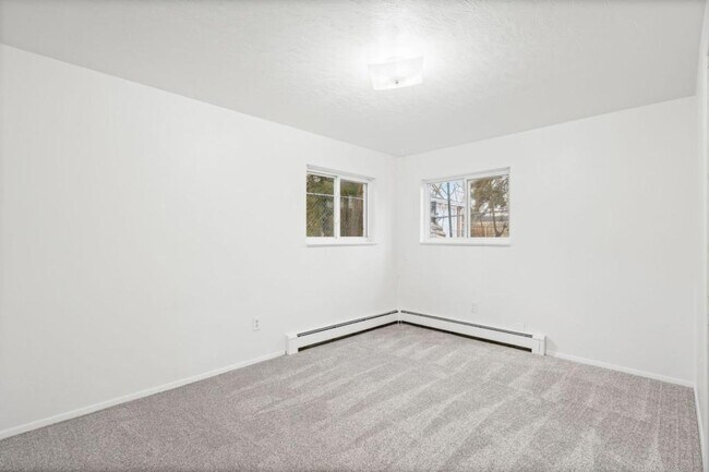 Building Photo - 1112 Gard Pl