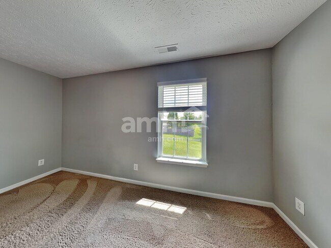 Building Photo - 16765 Yeoman Way