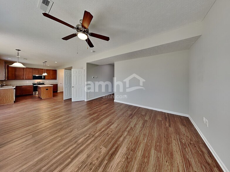 Building Photo - 519 Hafton Ct