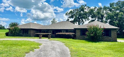Building Photo - Luxurious Rustic 3300sqft  4BR/3.5BA/Oversized 2 Car Garage on 1.5 Acres!