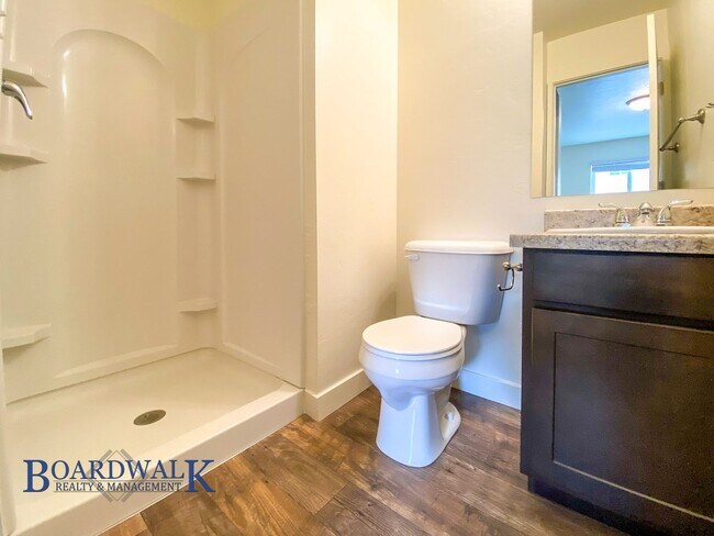 Building Photo - Stunning 3 Bed Townhome in Herriman