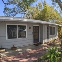 Building Photo - 1637 Devonshire Ln