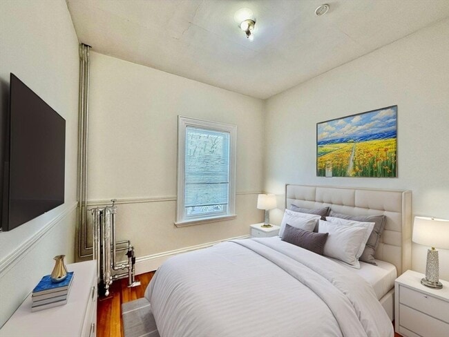 Building Photo - 107 Lincoln Ave