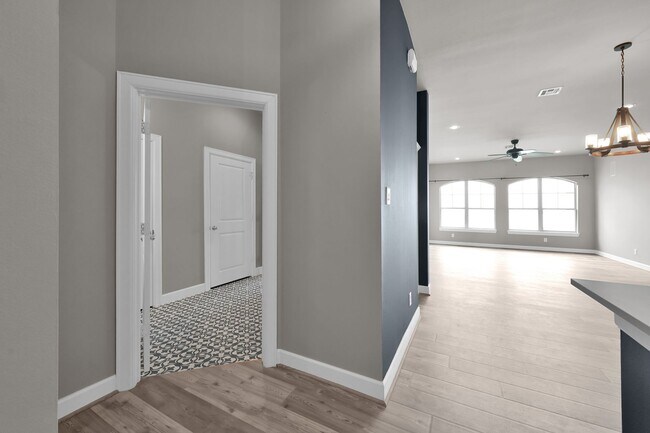 Building Photo - 17040 FM 1097