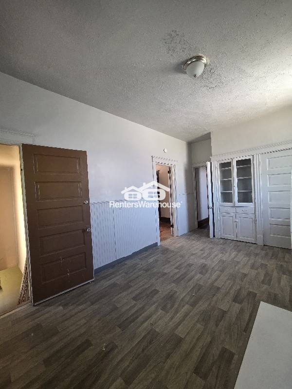 Building Photo - 3914 Michigan Ave