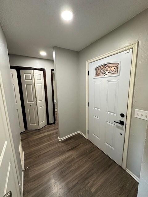 Building Photo - 6412 Lyrewood Ter