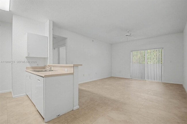 Building Photo - 7000 SW 80th St