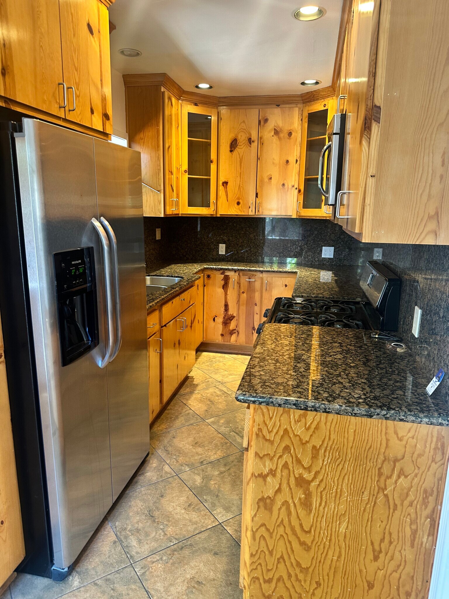 Updated kitchen - 2538 1/2 Military Ave