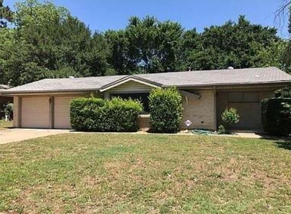 Building Photo - 515 Lynda Ln