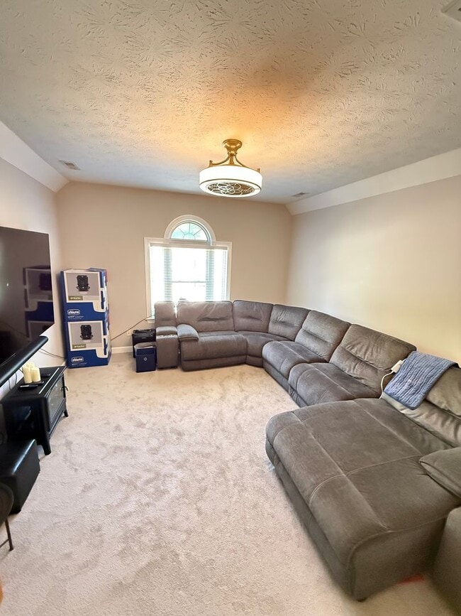 Building Photo - The Greenlands