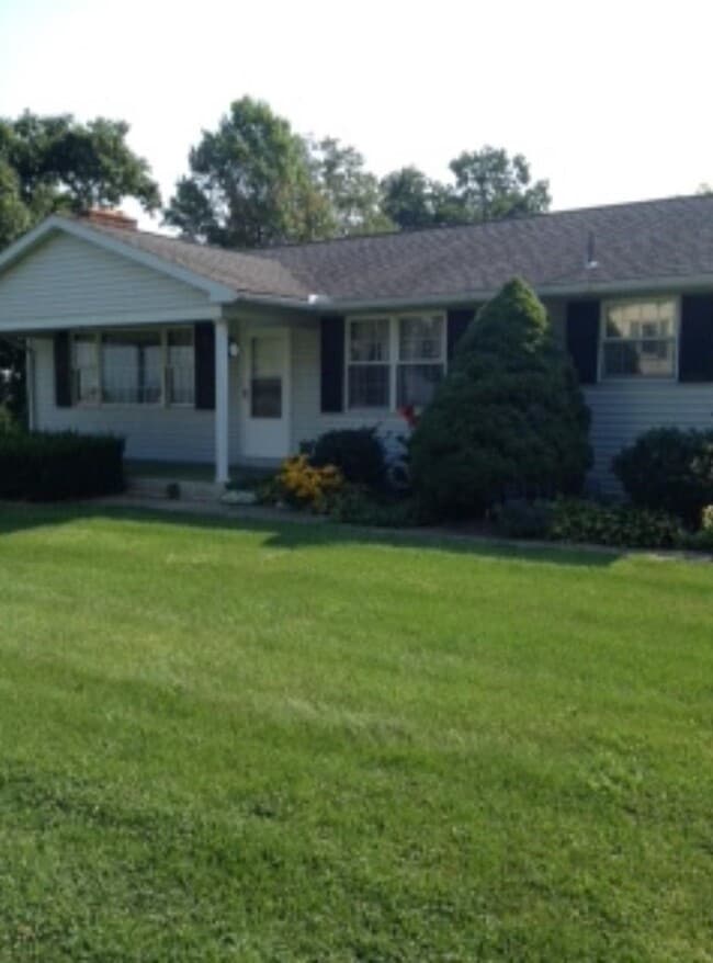 Building Photo - 291 Ruth Rd