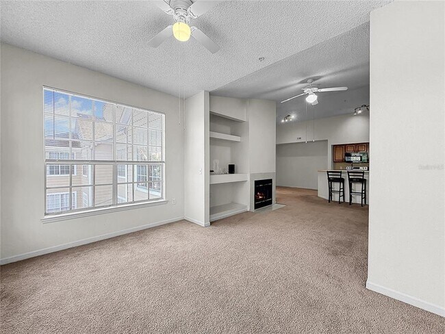 Building Photo - 13025 Mulberry Park Dr
