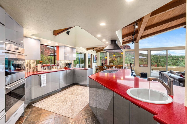 Building Photo - 177 Juniper Trail