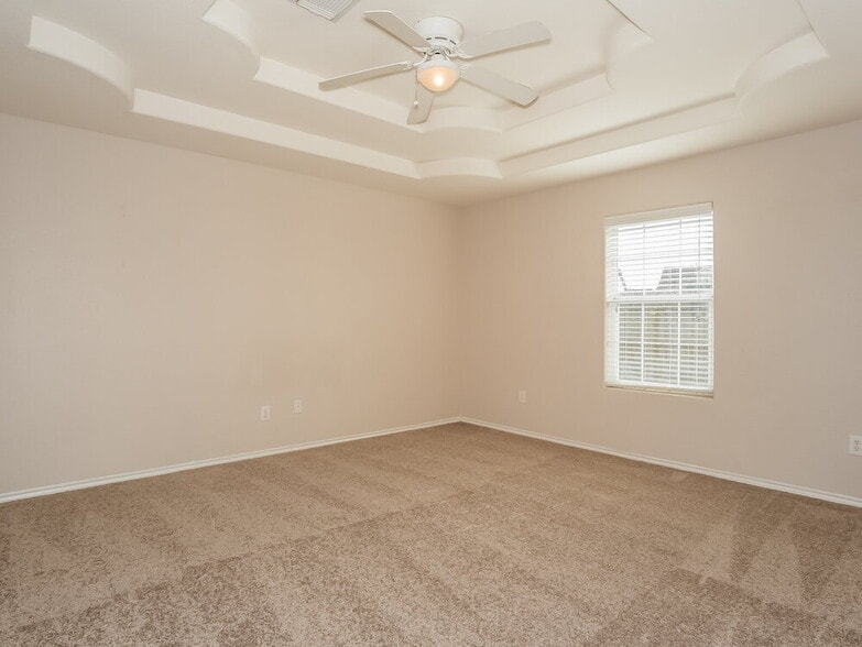 Building Photo - 18719 Reynolds Park Dr