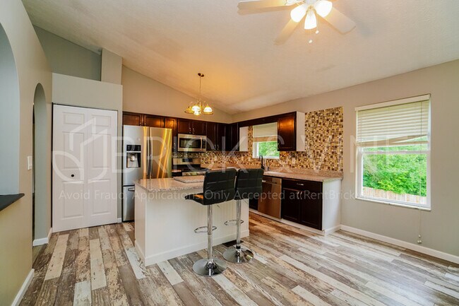 Building Photo - 1628 Westmeadow Drive