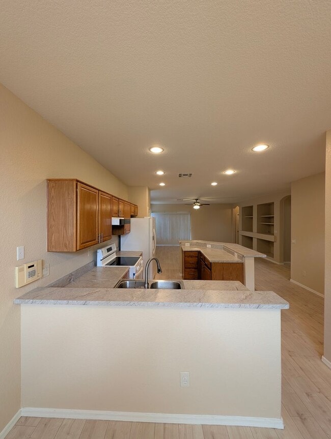 Building Photo - PRICE REDUCED IN SAN TAN RANCH!!!!