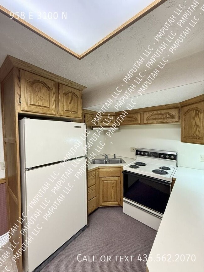 Building Photo - 958 E 3100 N