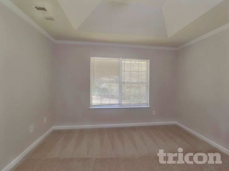 Building Photo - 372 Cheri Pl