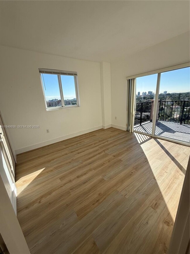 Building Photo - 3410 Coral Wy