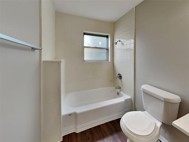 Building Photo - 647 Rutgers Dr