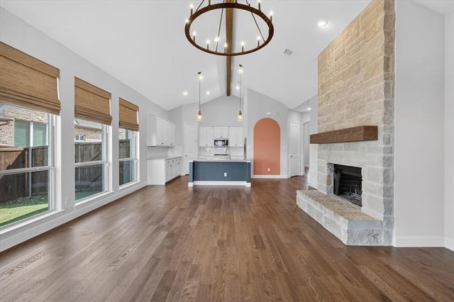 Building Photo - 1919 Middleton Dr