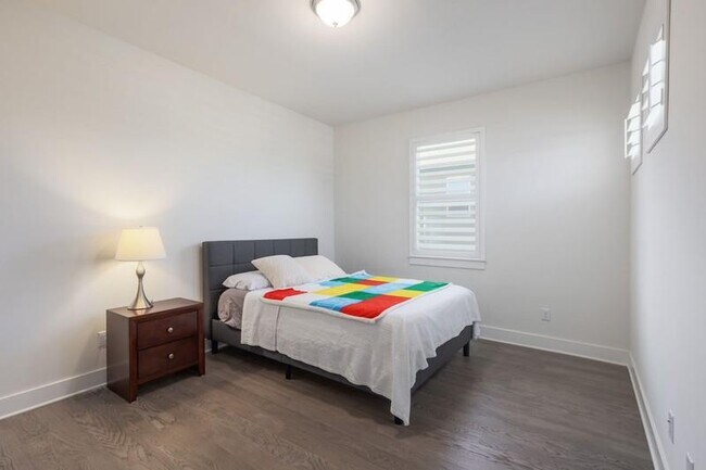 Building Photo - 4408 Logan Ridge Dr