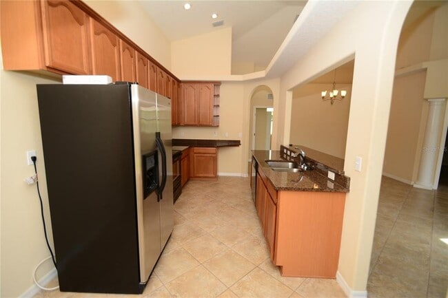 Building Photo - 40 Arrowhead Dr