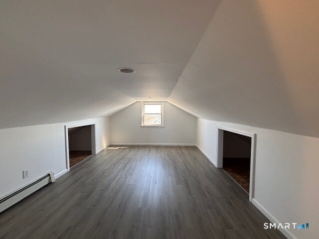 Building Photo - 95 Balsam Ave