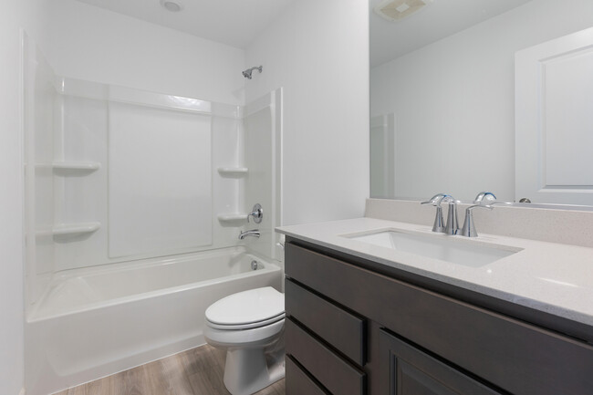 Building Photo - 541 Wolverine Dr