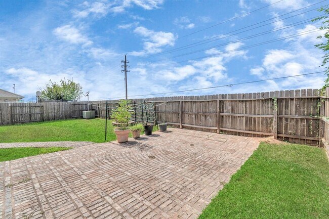 Building Photo - 6915 Moreleigh Branch Dr