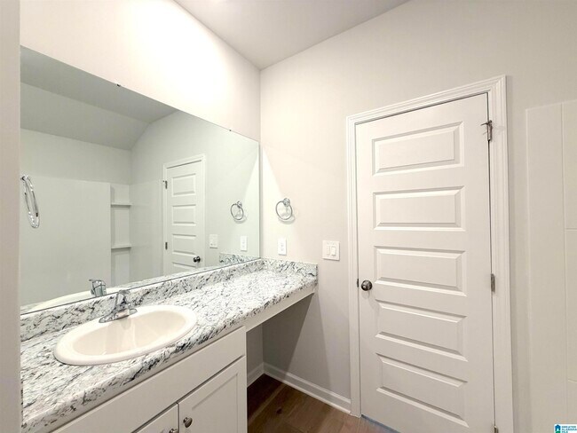 Building Photo - 302 Spanish Moss Ct
