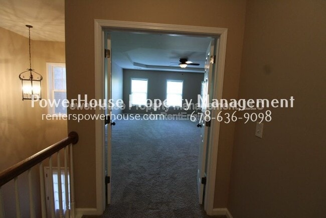 Building Photo - 4830 Hastings Terrace