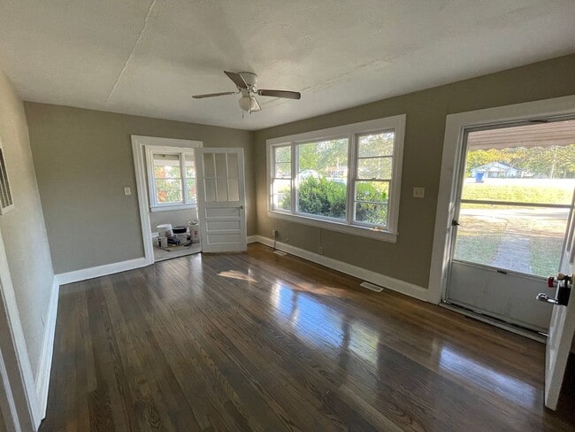 Building Photo - 6310 Ward Blvd