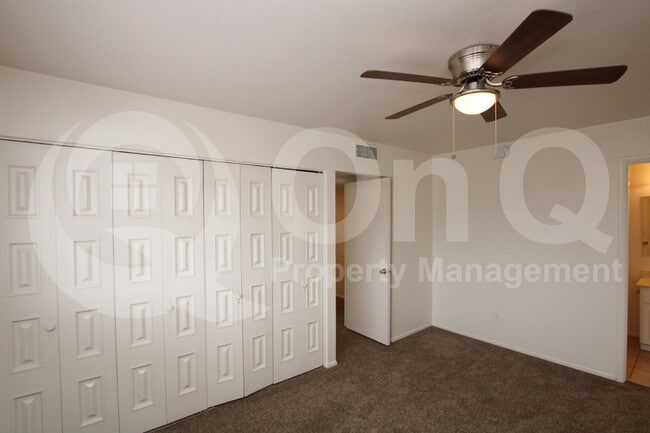 Building Photo - 6134 N 30th Ave