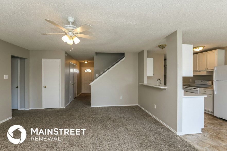 Building Photo - 12812 Dove Field Ln